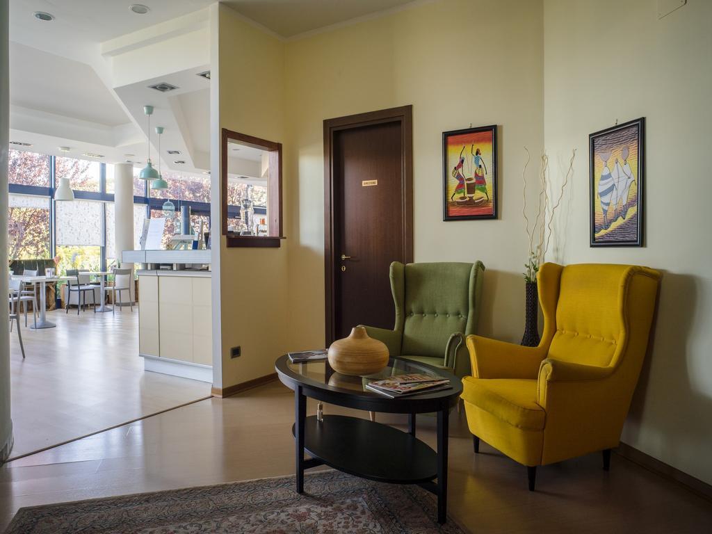 Hotel Select Atessa Ngoại thất bức ảnh