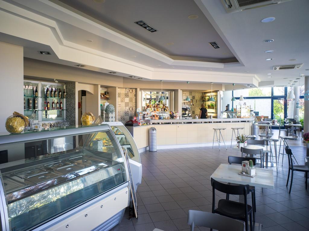 Hotel Select Atessa Ngoại thất bức ảnh