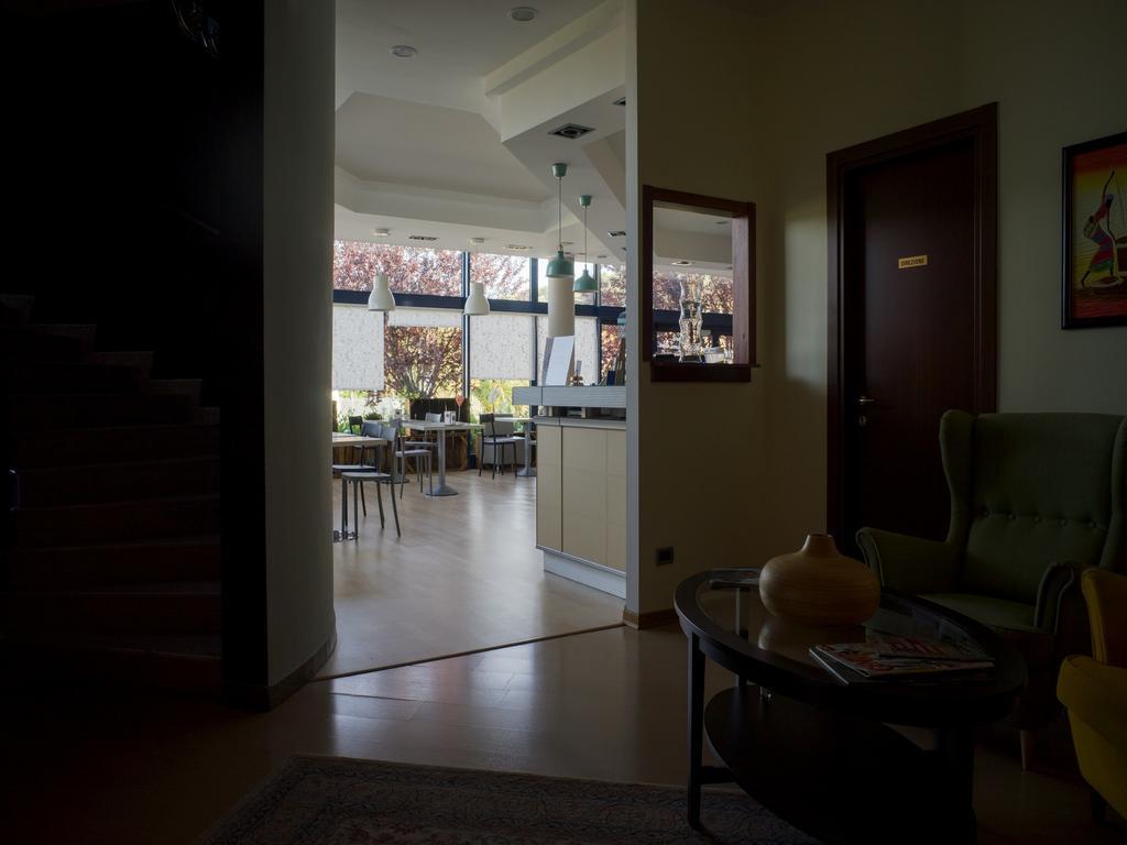 Hotel Select Atessa Ngoại thất bức ảnh
