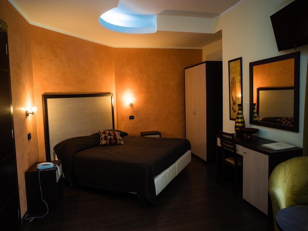 Hotel Select Atessa Ngoại thất bức ảnh