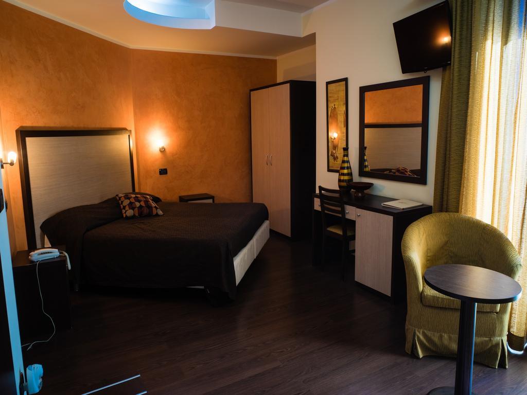 Hotel Select Atessa Ngoại thất bức ảnh