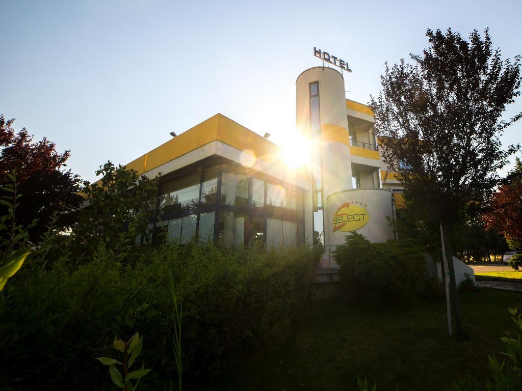 Hotel Select Atessa Ngoại thất bức ảnh